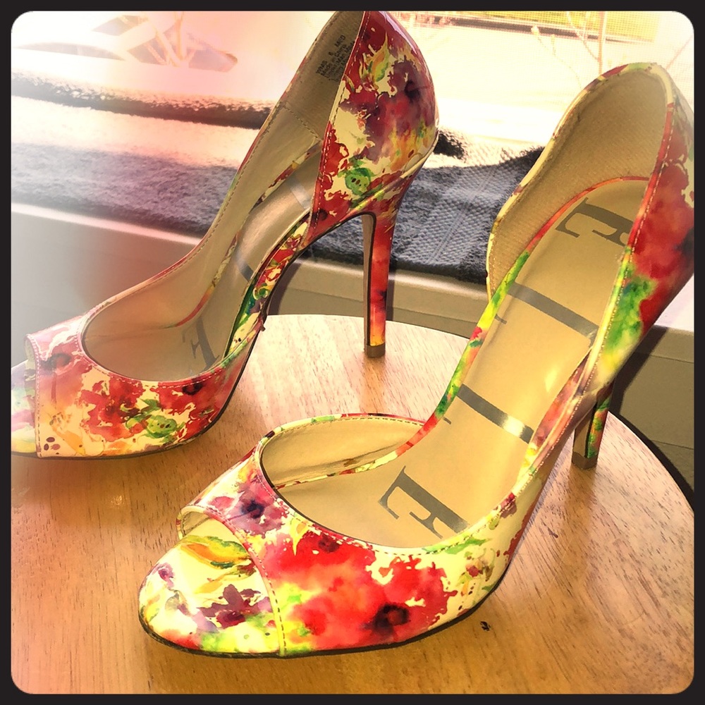 Floral 4” Elle heels 👠